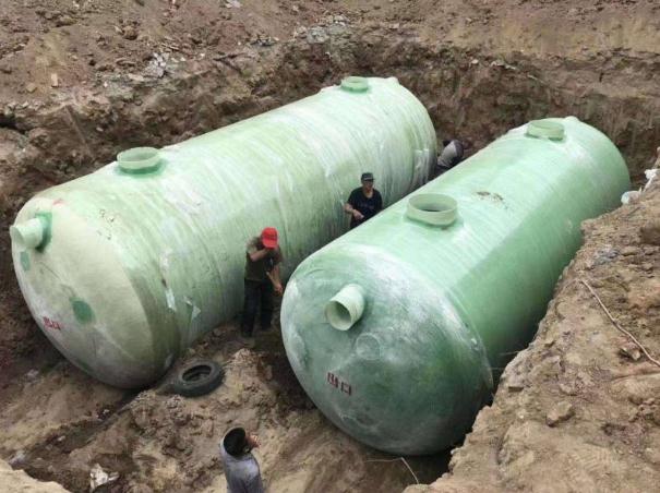 河北華盛玻璃鋼化糞池專(zhuān)業(yè)生產(chǎn)廠(chǎng)家