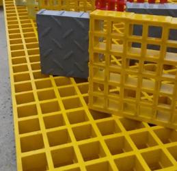 玻璃鋼格柵是采用模塑成型